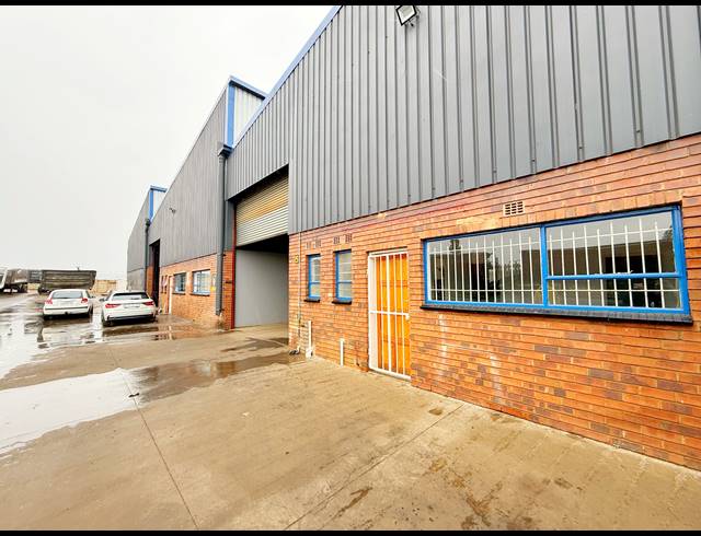 570M² WAREHOUSE TO LET IN WADEVILLE